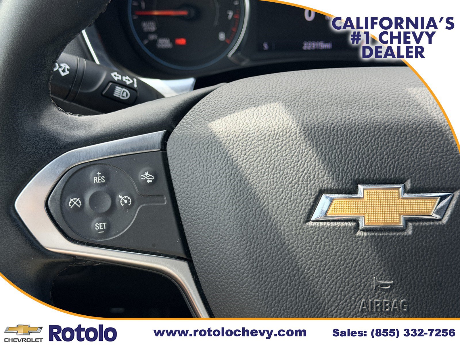 Used 2023 Chevrolet Traverse LT FWD image 24