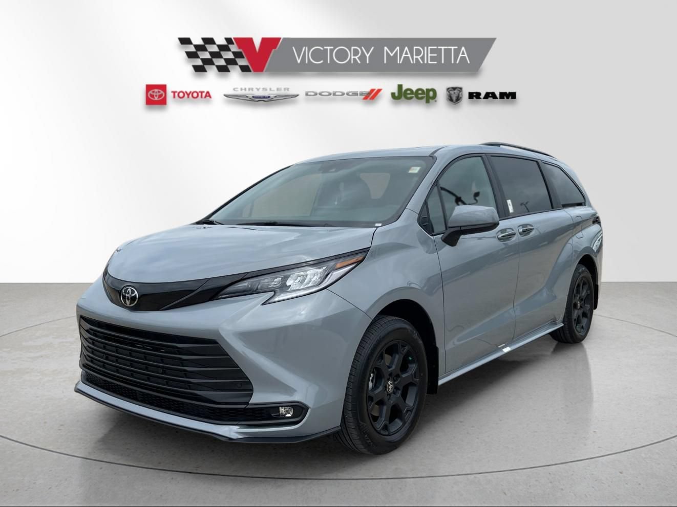 New 2026 Toyota Sienna XLE Woodland Edition