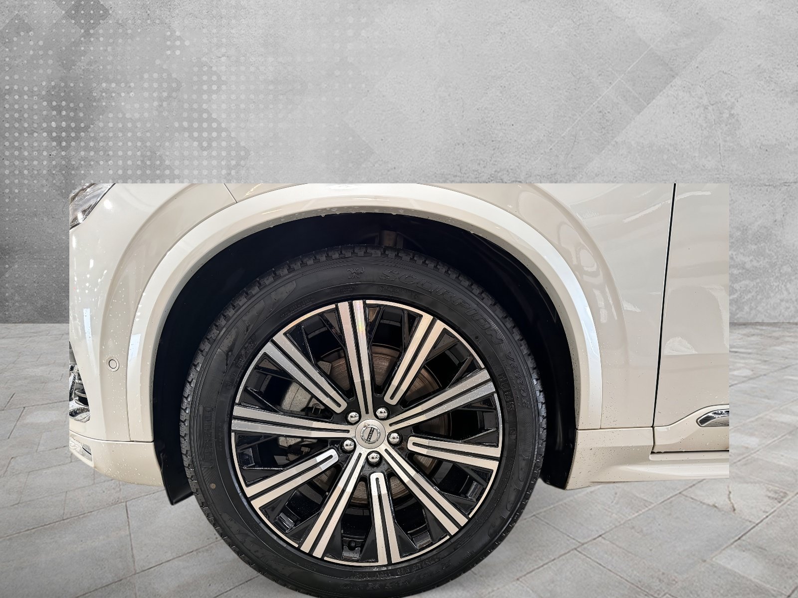 Used 2023 Volvo XC90 B6 Ultimate w/ Lounge Package AWD/4WD image 5