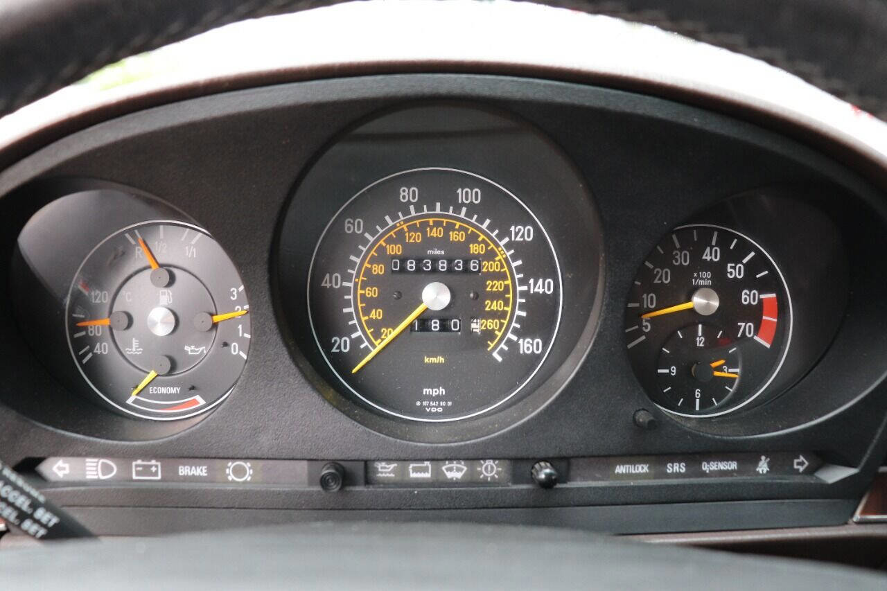 Used 1987 Mercedes-Benz 560 SL image 24