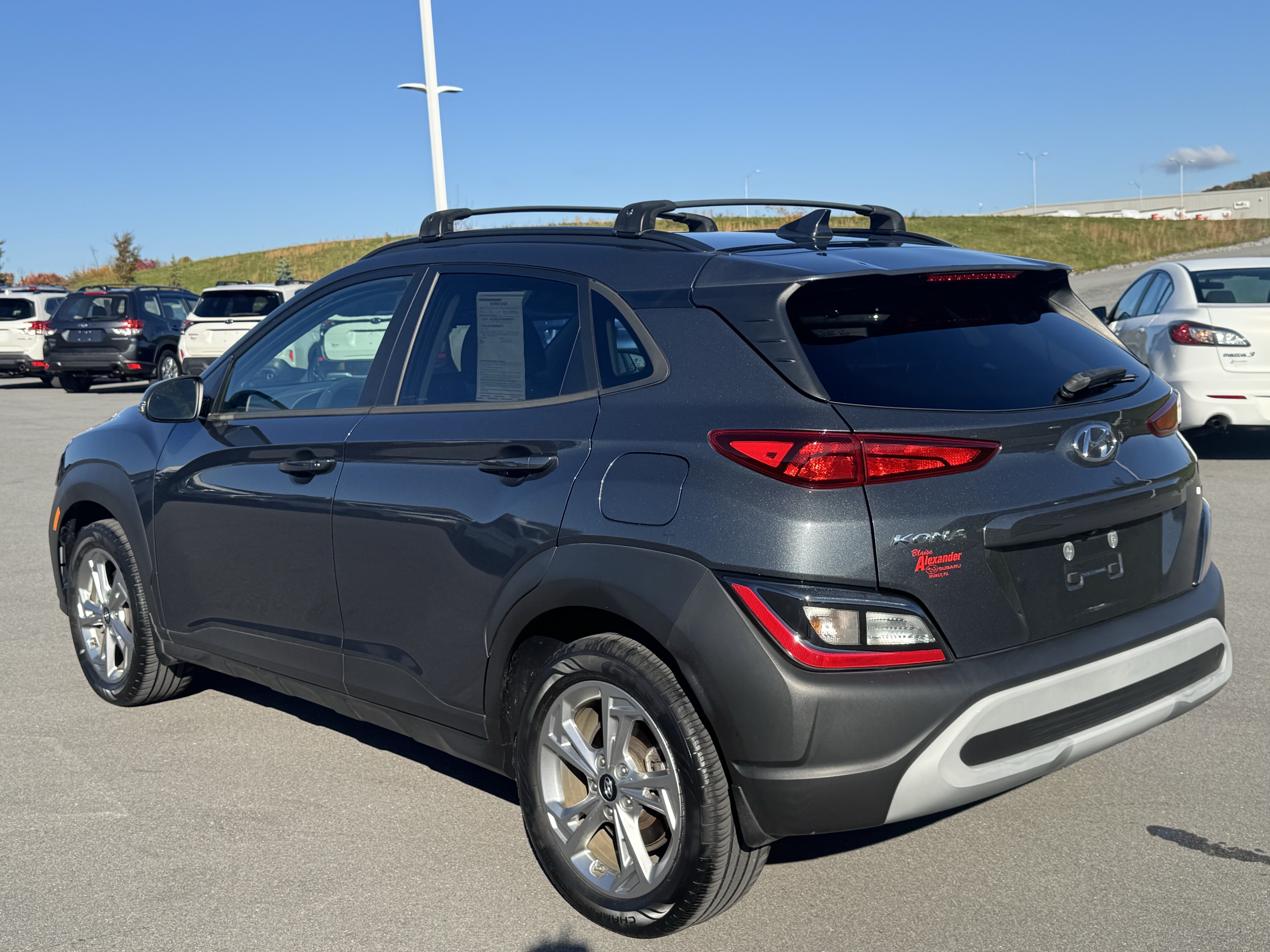 Used 2022 Hyundai Kona SEL w/ Convenience Package AWD/4WD image 5