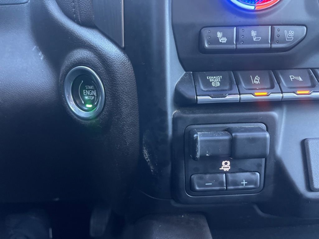 Used 2021 GMC Sierra 3500 Denali w/ Denali Ultimate Package image 28