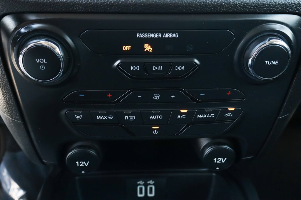 Used 2023 Ford Ranger XLT w/ Equipment Group 301A Mid AWD/4WD image 40