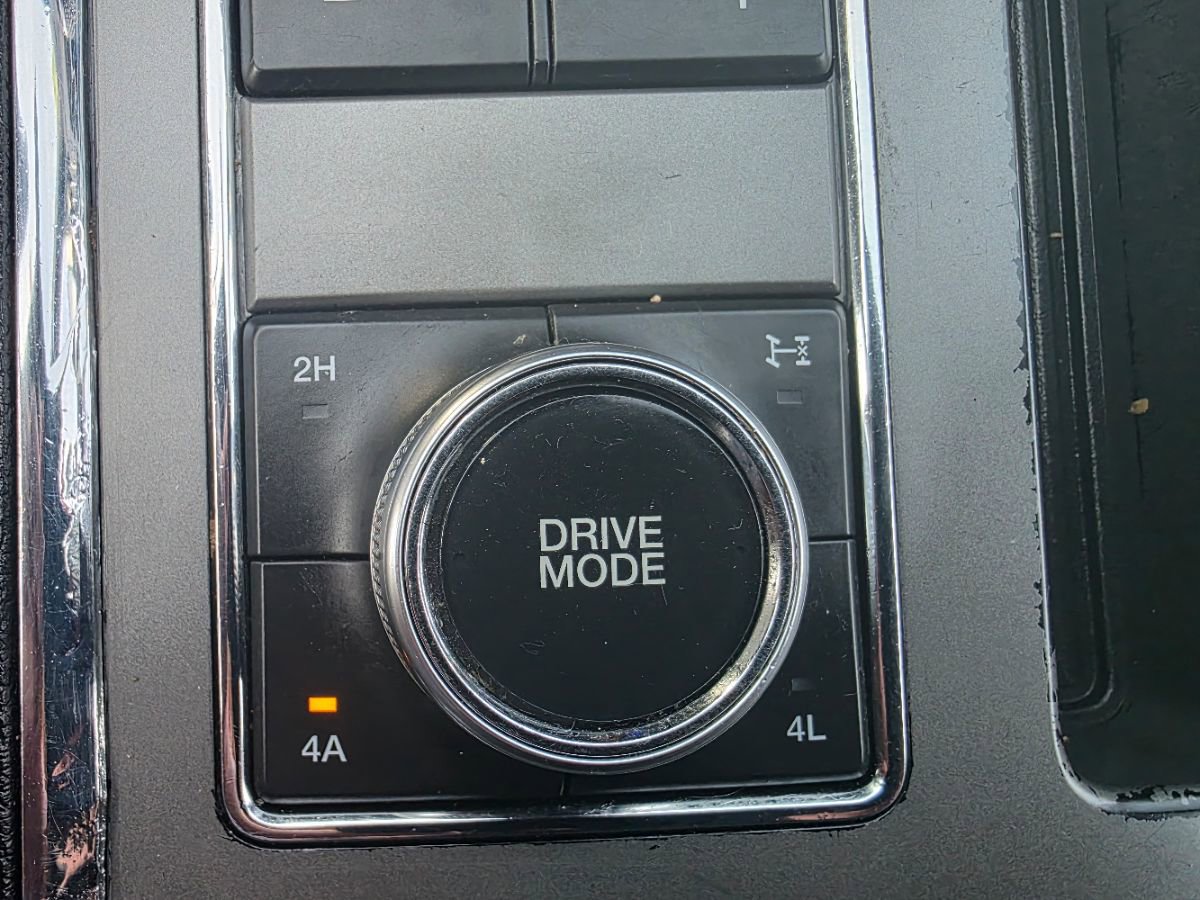 Used 2019 Ford Expedition XLT w/ Equipment Group 202A image 22