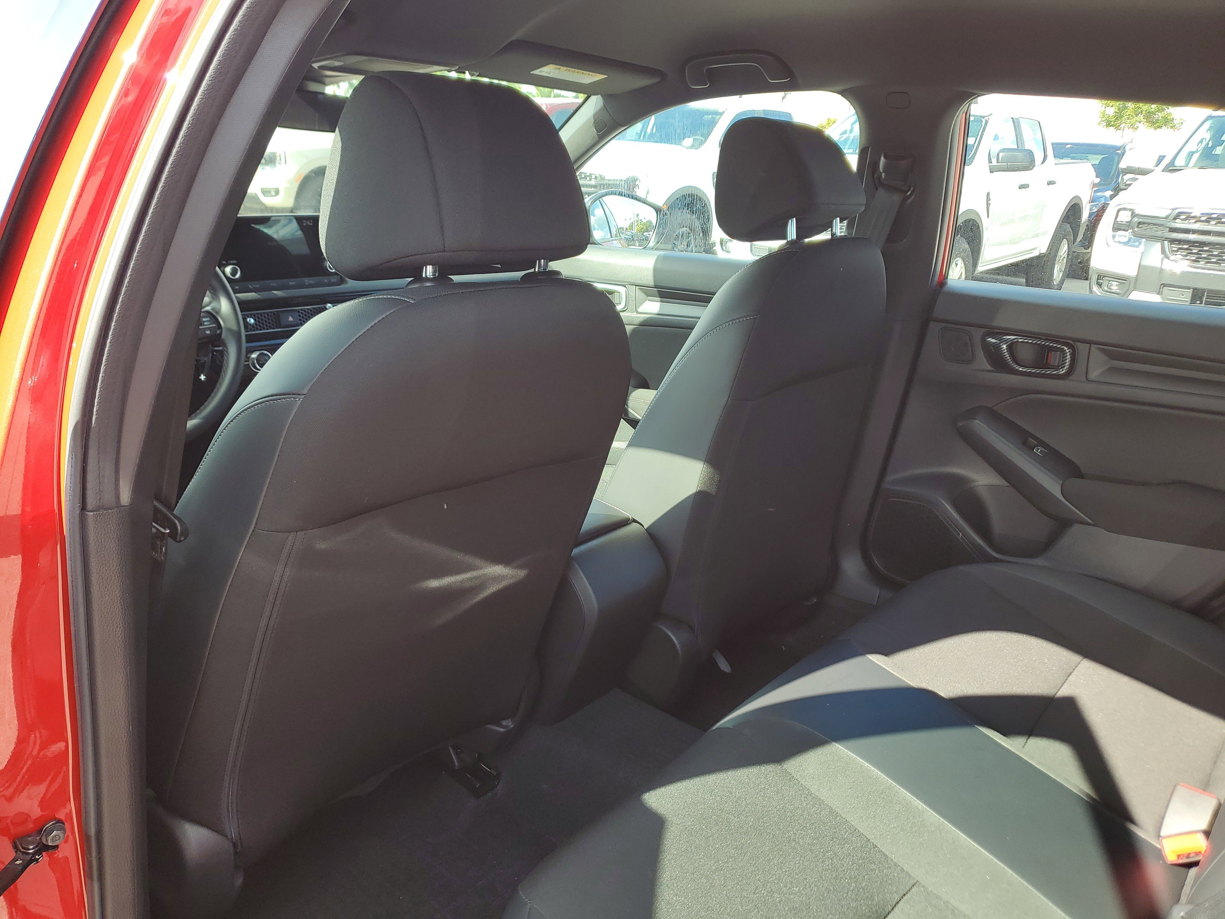 Used 2023 Honda Civic Sport image 12