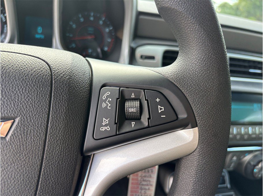 Used 2013 Chevrolet Camaro LS RWD image 23