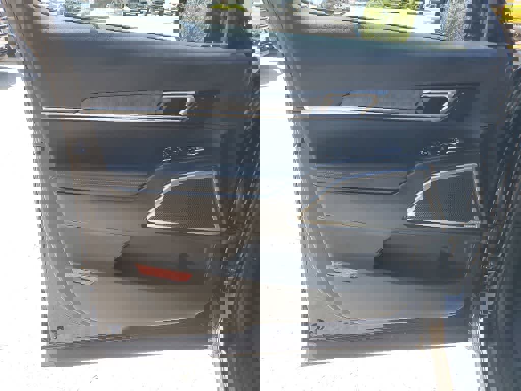 Used 2023 Kia Telluride SX image 18