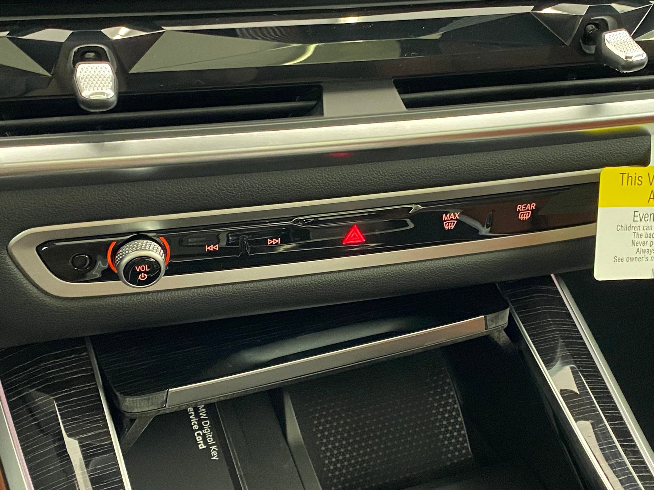 New 2026 BMW X5 M60i w/ Executive Package image 27