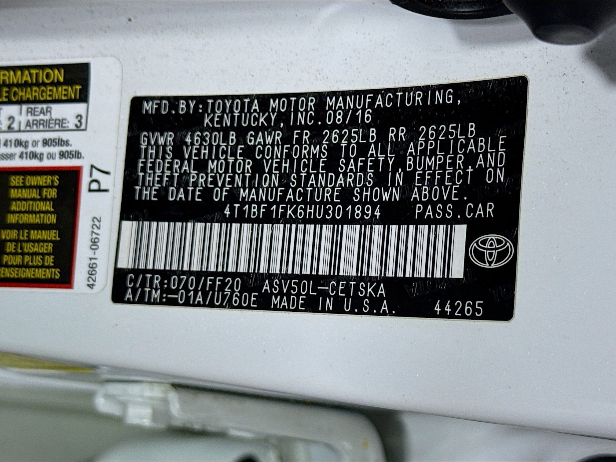 Used 2017 Toyota Camry SE w/ Moonroof Package image 39