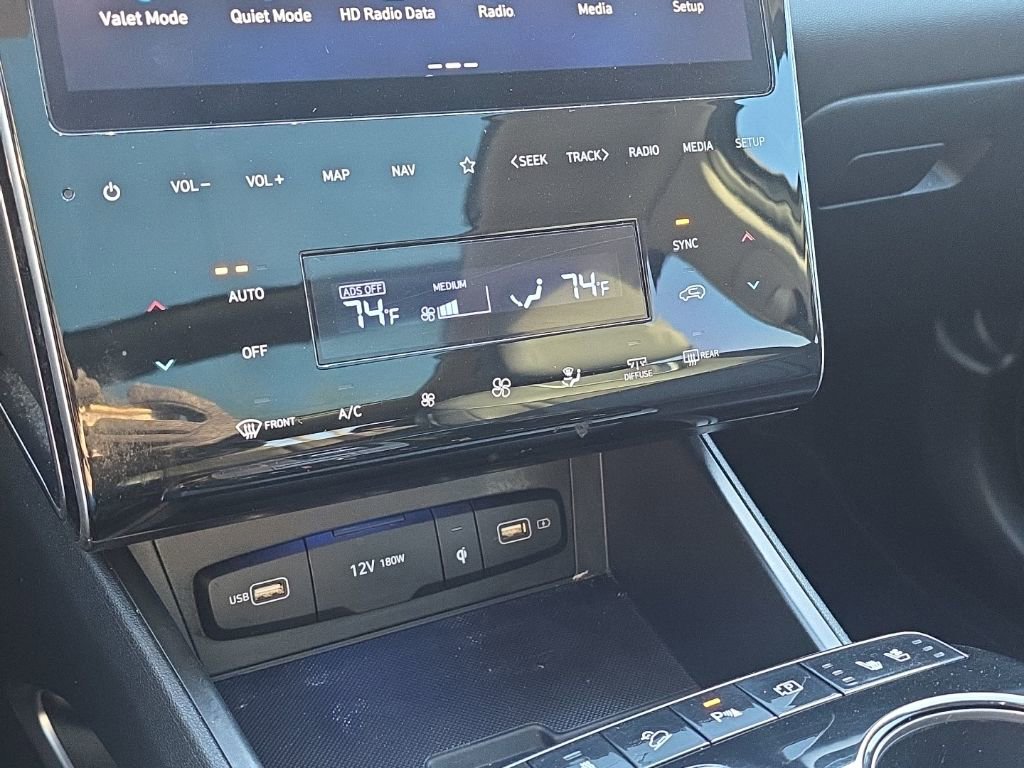 Used 2022 Hyundai Tucson Limited image 30