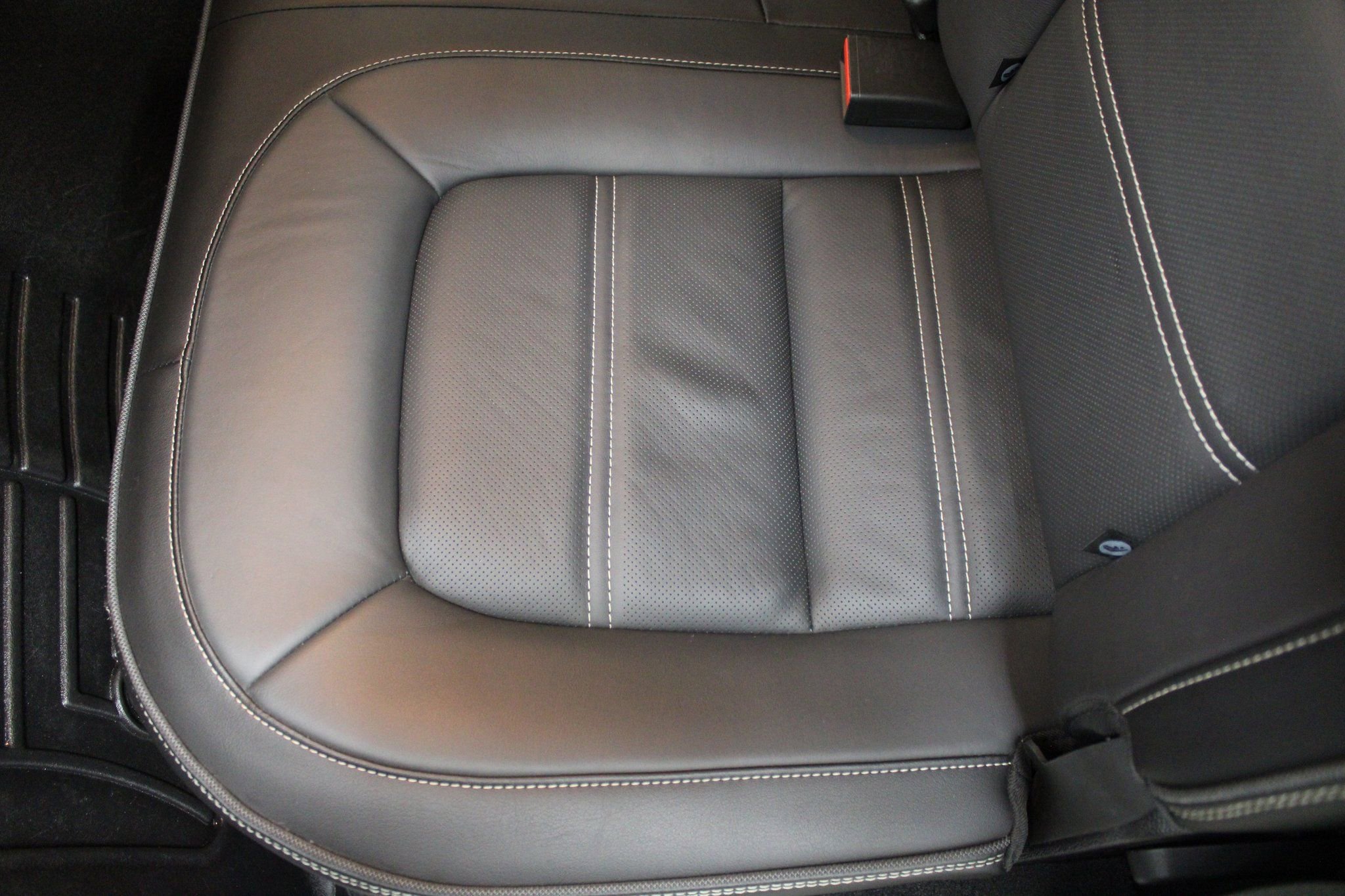 Used 2021 GMC Canyon Denali image 20