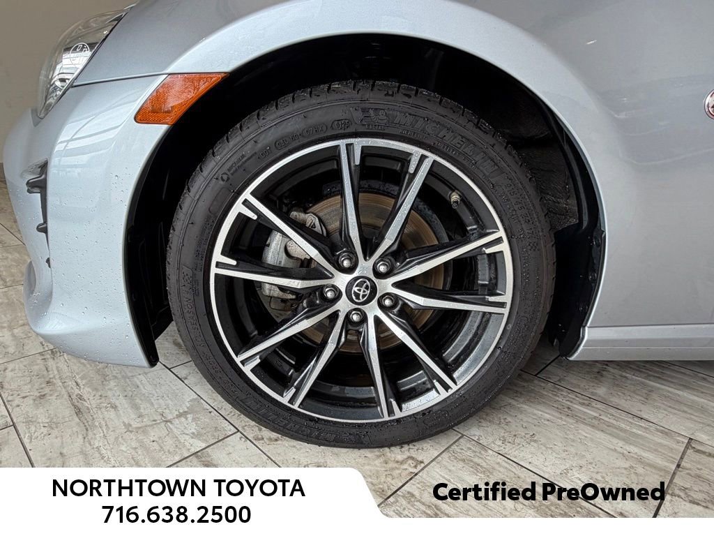 Used 2017 Toyota 86 image 10