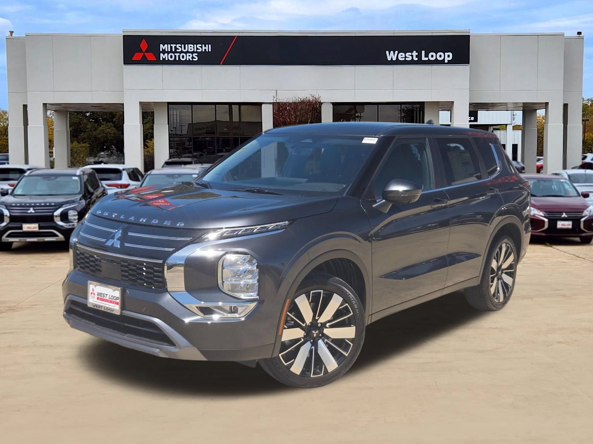 New 2026 Mitsubishi Outlander SE FWD image 1