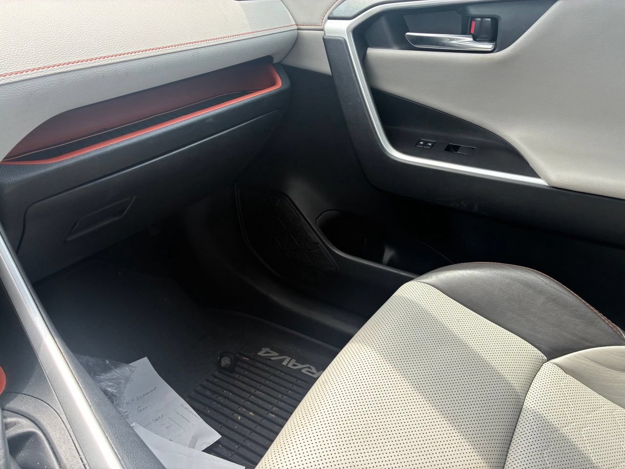 Used 2019 Toyota RAV4 Adventure w/ Cold Weather Package AWD/4WD image 10