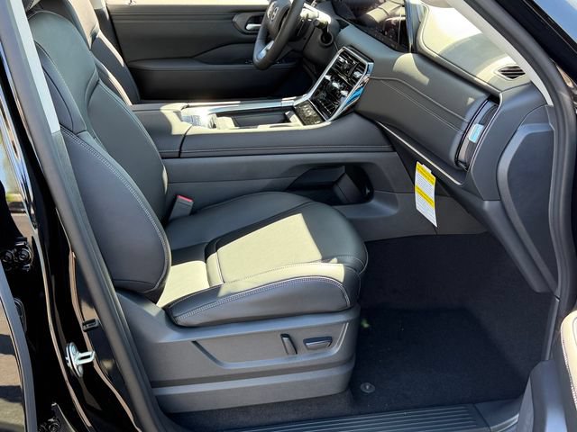 New 2026 Nissan Armada SV RWD image 25