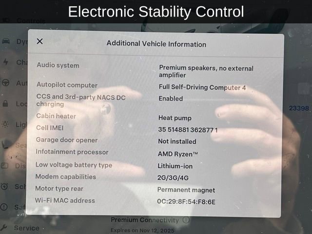 Used 2025 Tesla Model Y Long Range image 4
