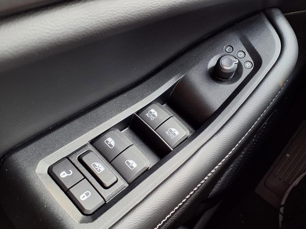 Used 2024 Jeep Grand Cherokee L Laredo image 27