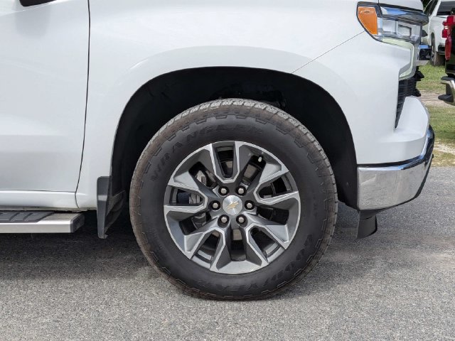 Used 2023 Chevrolet Silverado 1500 LT AWD/4WD image 12