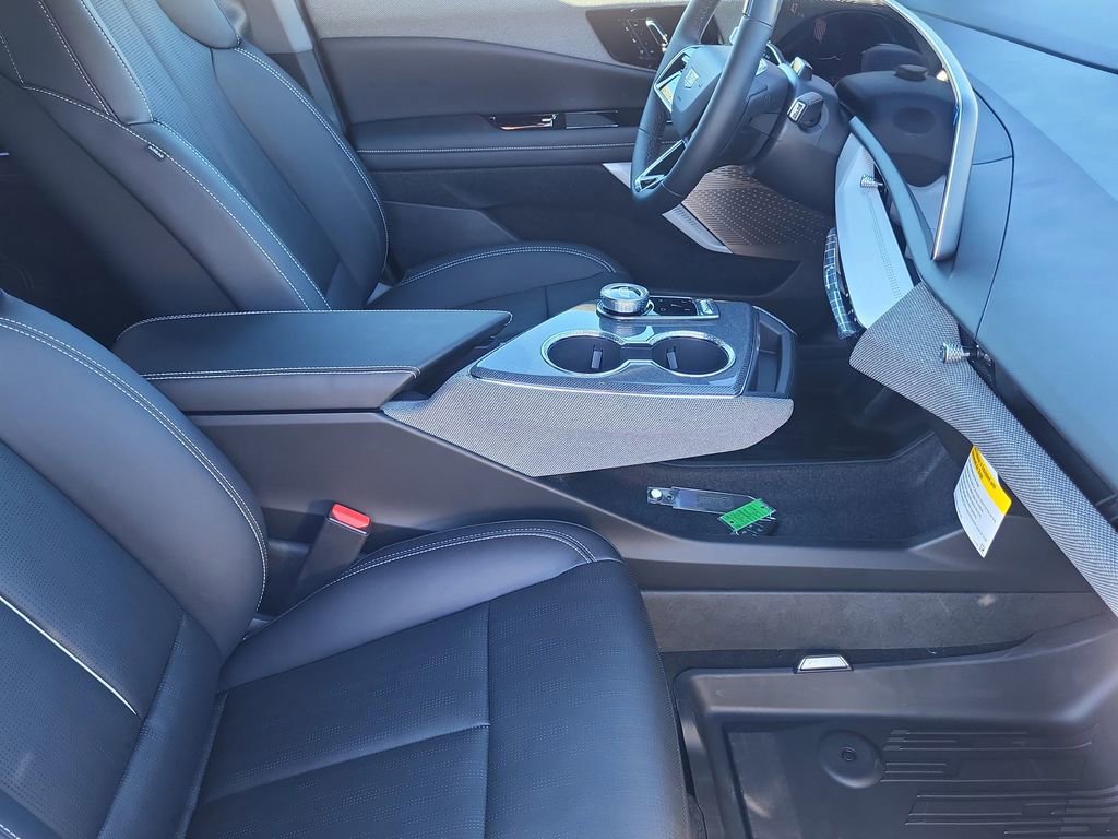 New 2026 Cadillac Optiq Sport 2 w/ LPO, Floor Liner Package image 9