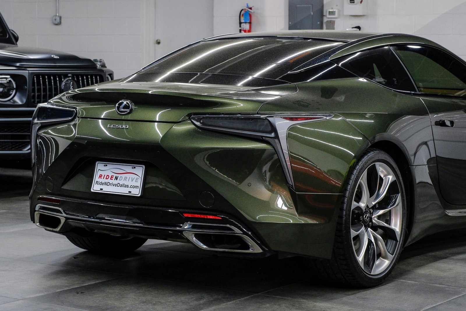 Used 2021 Lexus LC 500 Coupe w/ Performance Package image 13