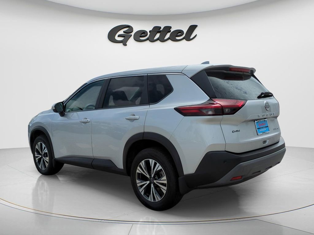 Certified 2023 Nissan Rogue SV image 14