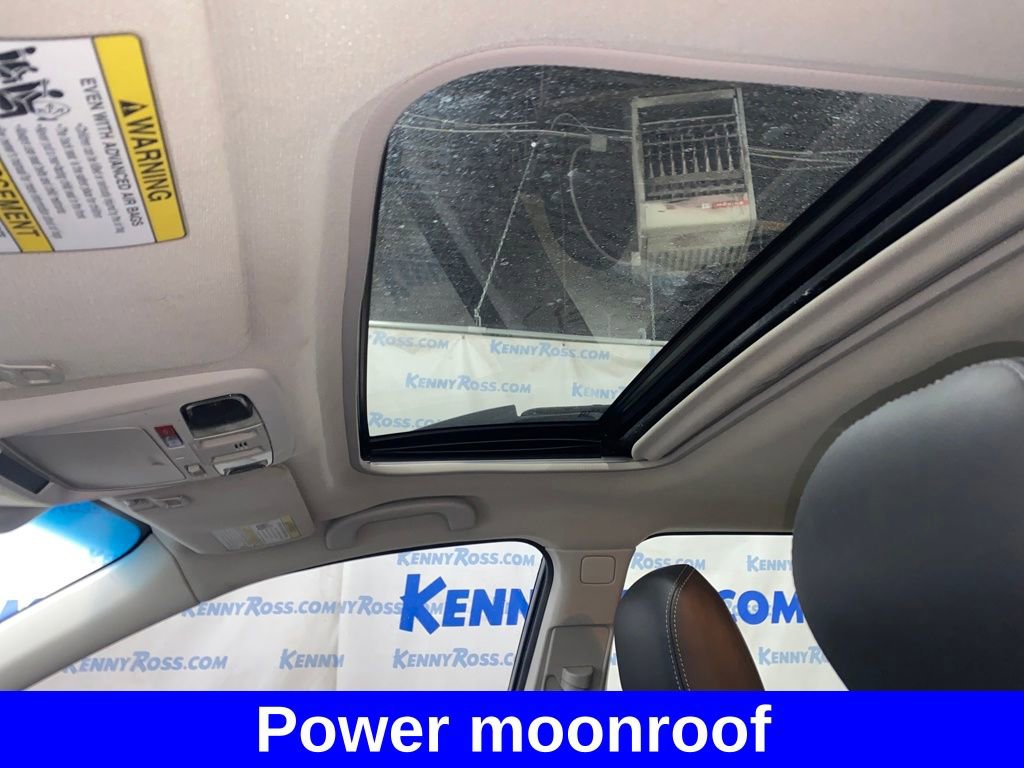 Used 2017 Subaru Outback 2.5i Limited image 10