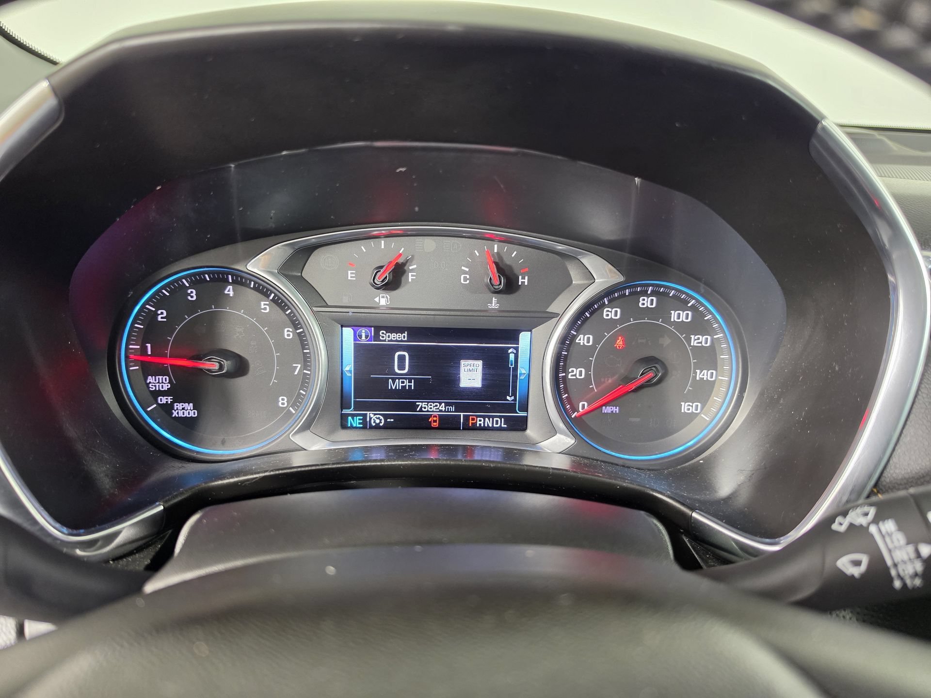 Used 2018 Chevrolet Equinox Premier FWD image 22