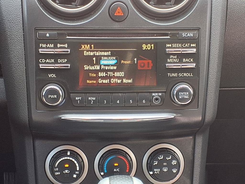 Used 2013 Nissan Rogue SV AWD/4WD image 5