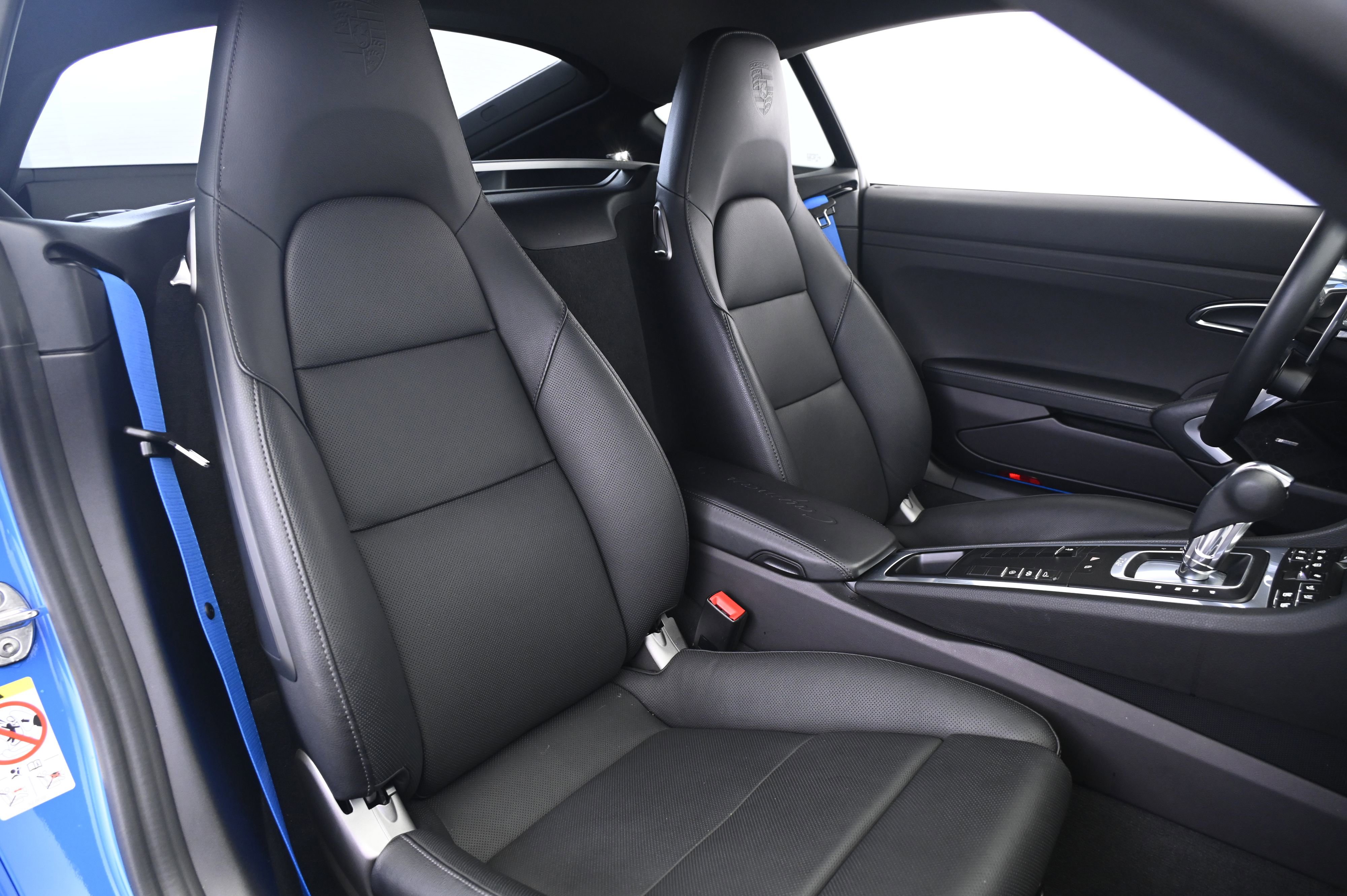 Certified 2025 Porsche 718 Cayman S image 21