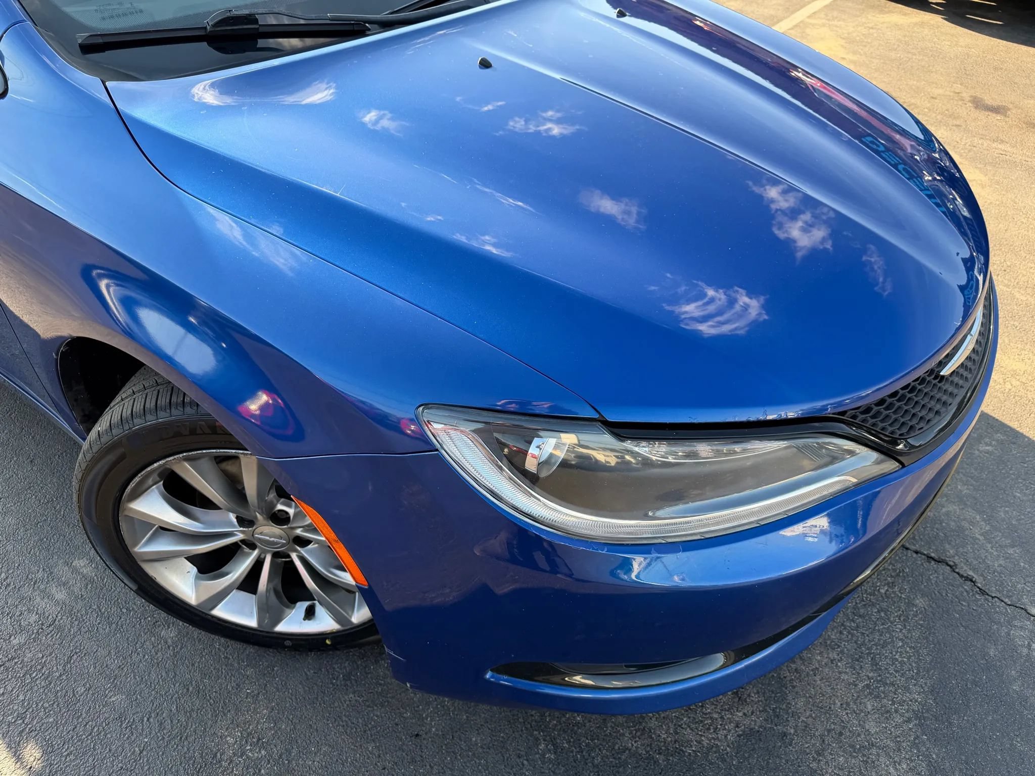 Used 2015 Chrysler 200 S FWD image 43
