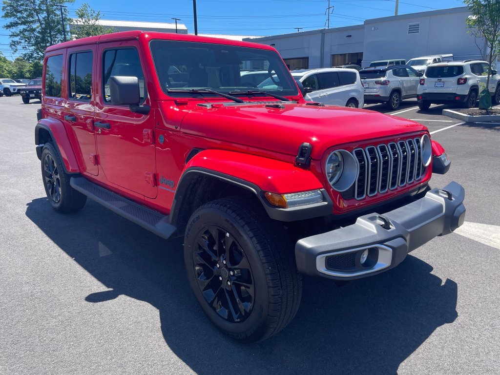 Used 2025 Jeep Wrangler Unlimited Sahara