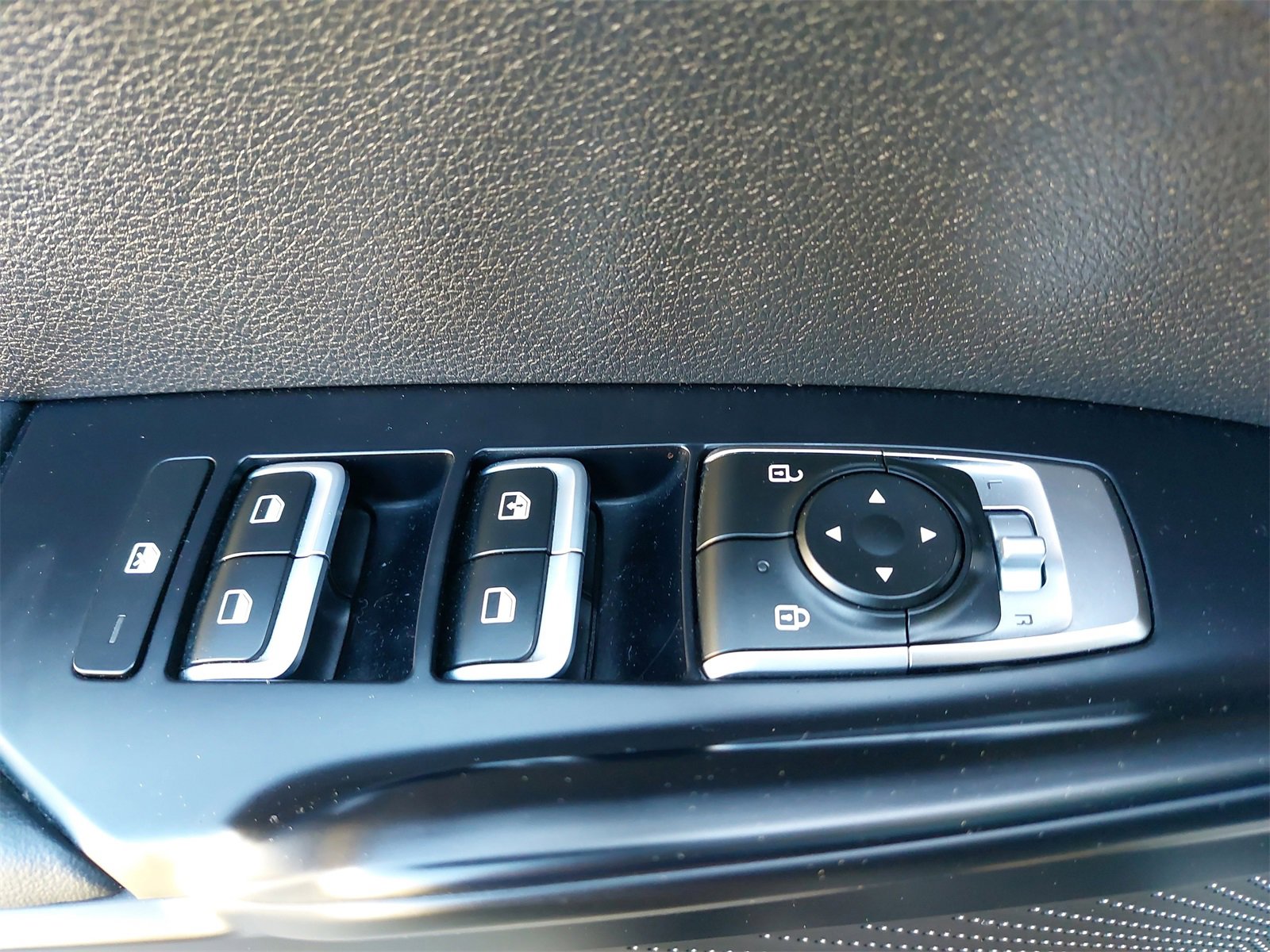 Used 2022 Kia K5 LXS image 31