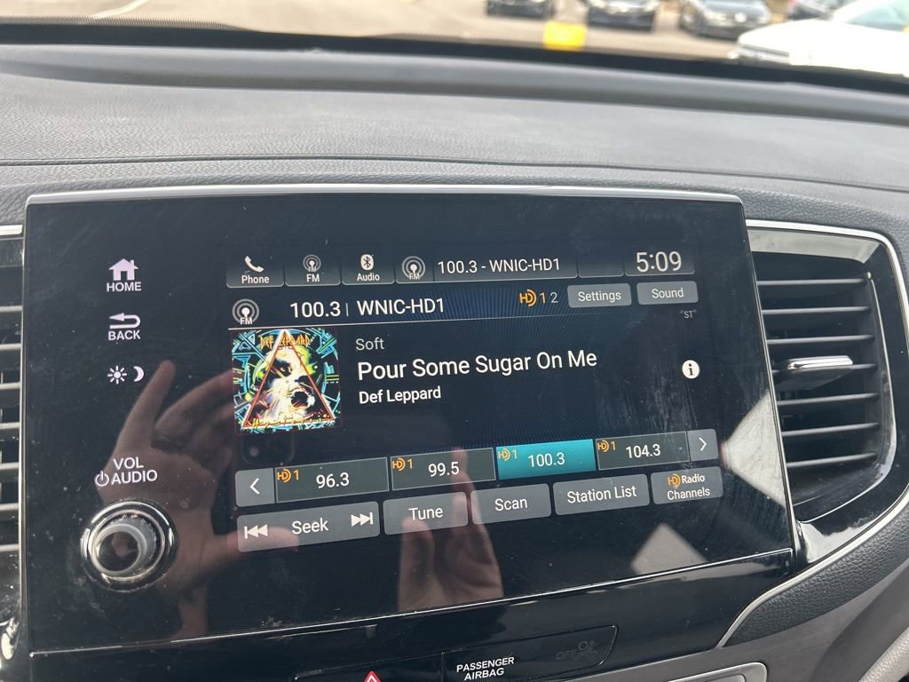 Used 2021 Honda Pilot EX image 26