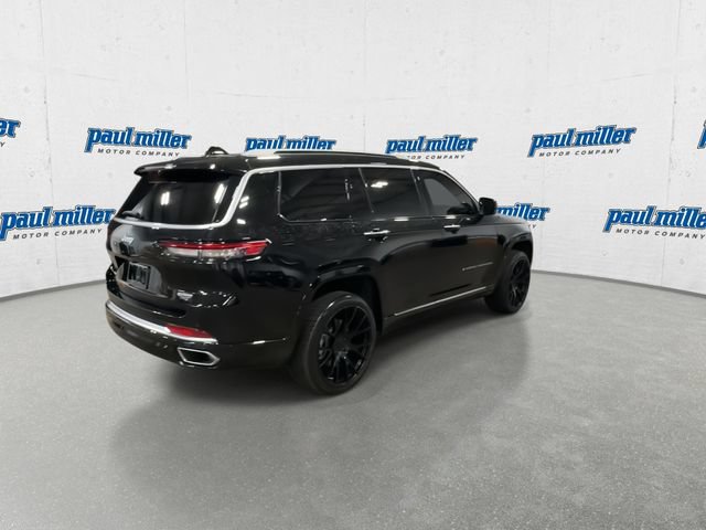 Used 2021 Jeep Grand Cherokee L Summit w/ Advanced Protech Group IV AWD/4WD image 8