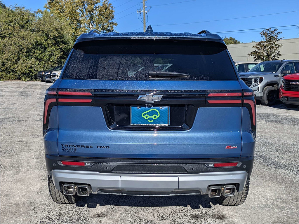 Used 2024 Chevrolet Traverse Z71 AWD/4WD image 20