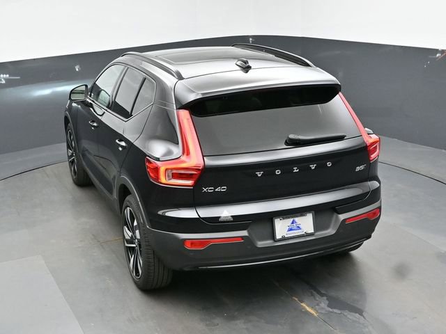 Used 2024 Volvo XC40 B5 Plus w/ Climate Package image 48
