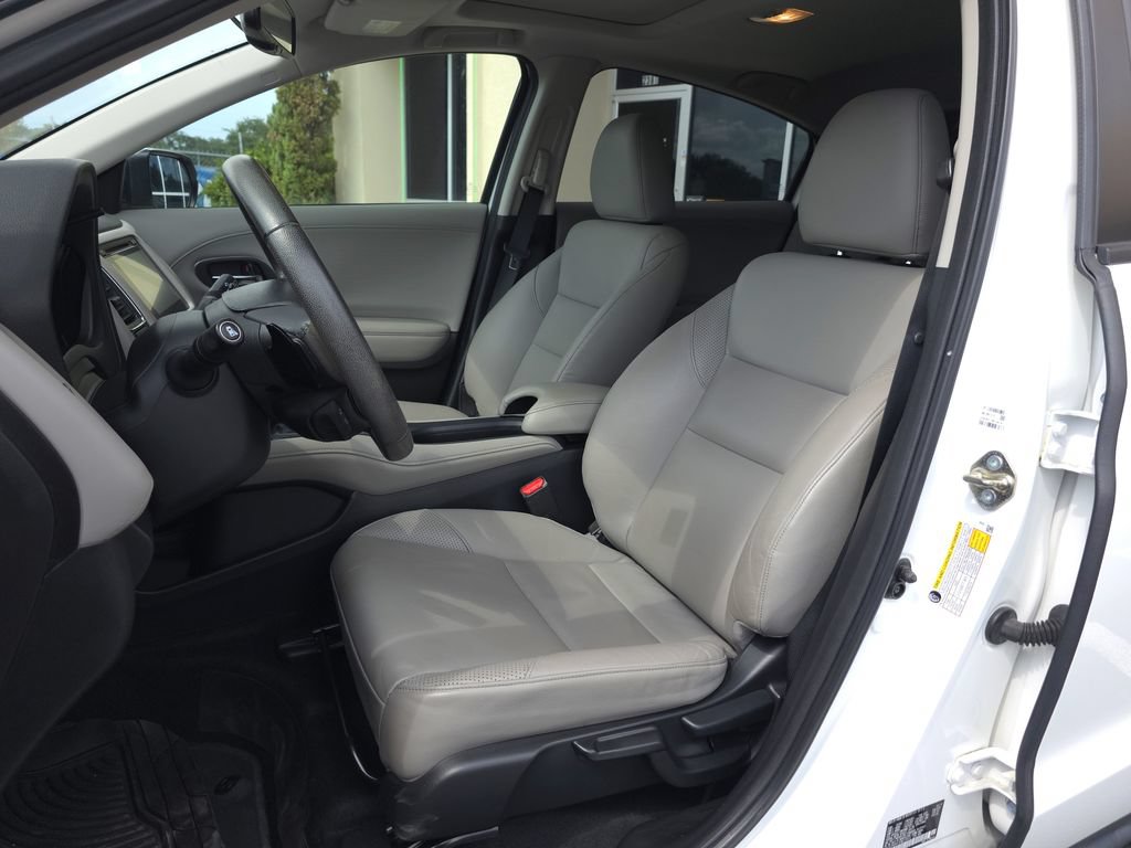 Used 2017 Honda HR-V EX-L image 13