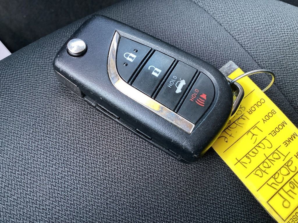 Used 2024 Toyota Camry LE image 25