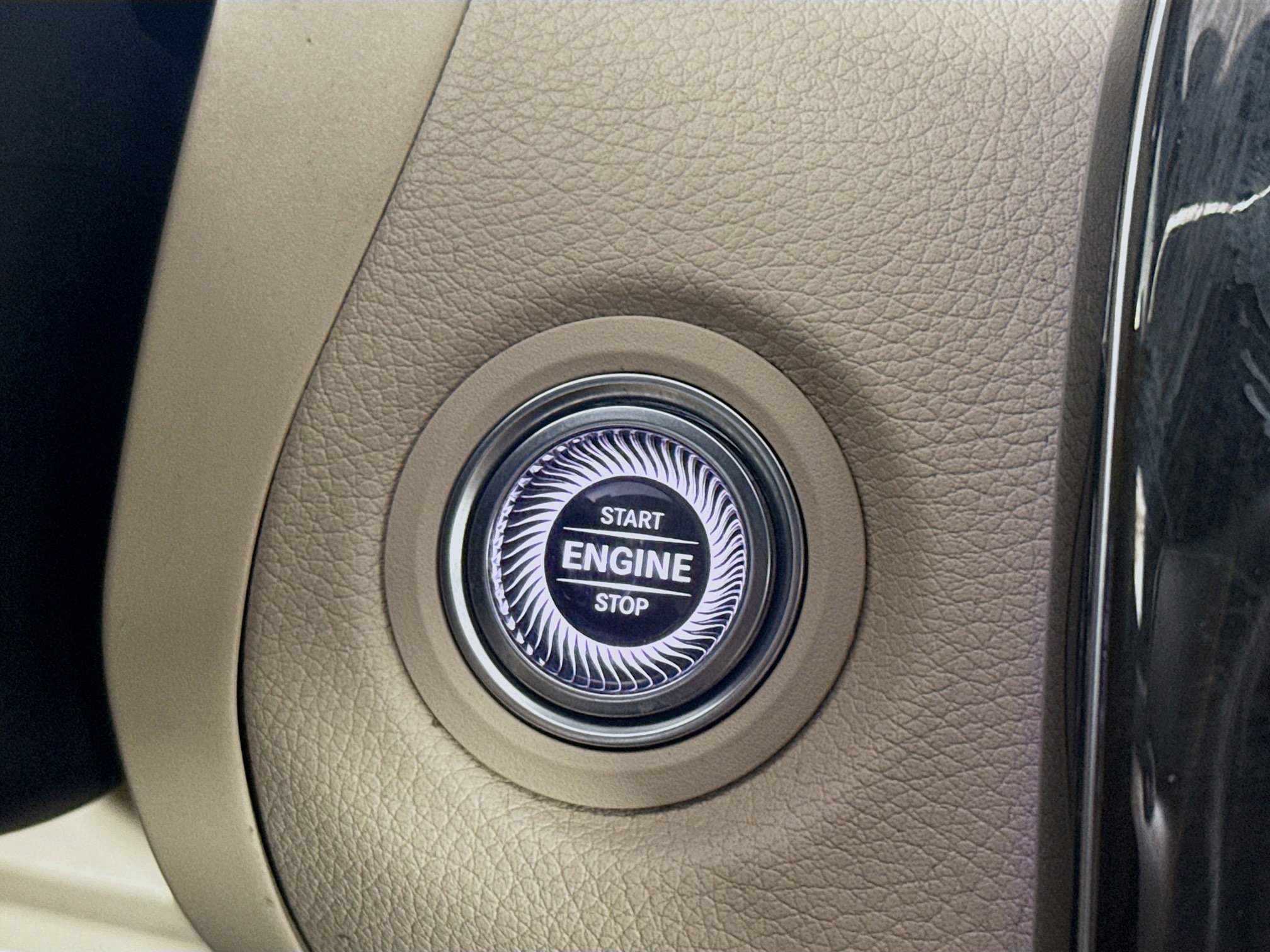 Used 2020 Mercedes-Benz C 300 Cabriolet w/ AMG Line image 21