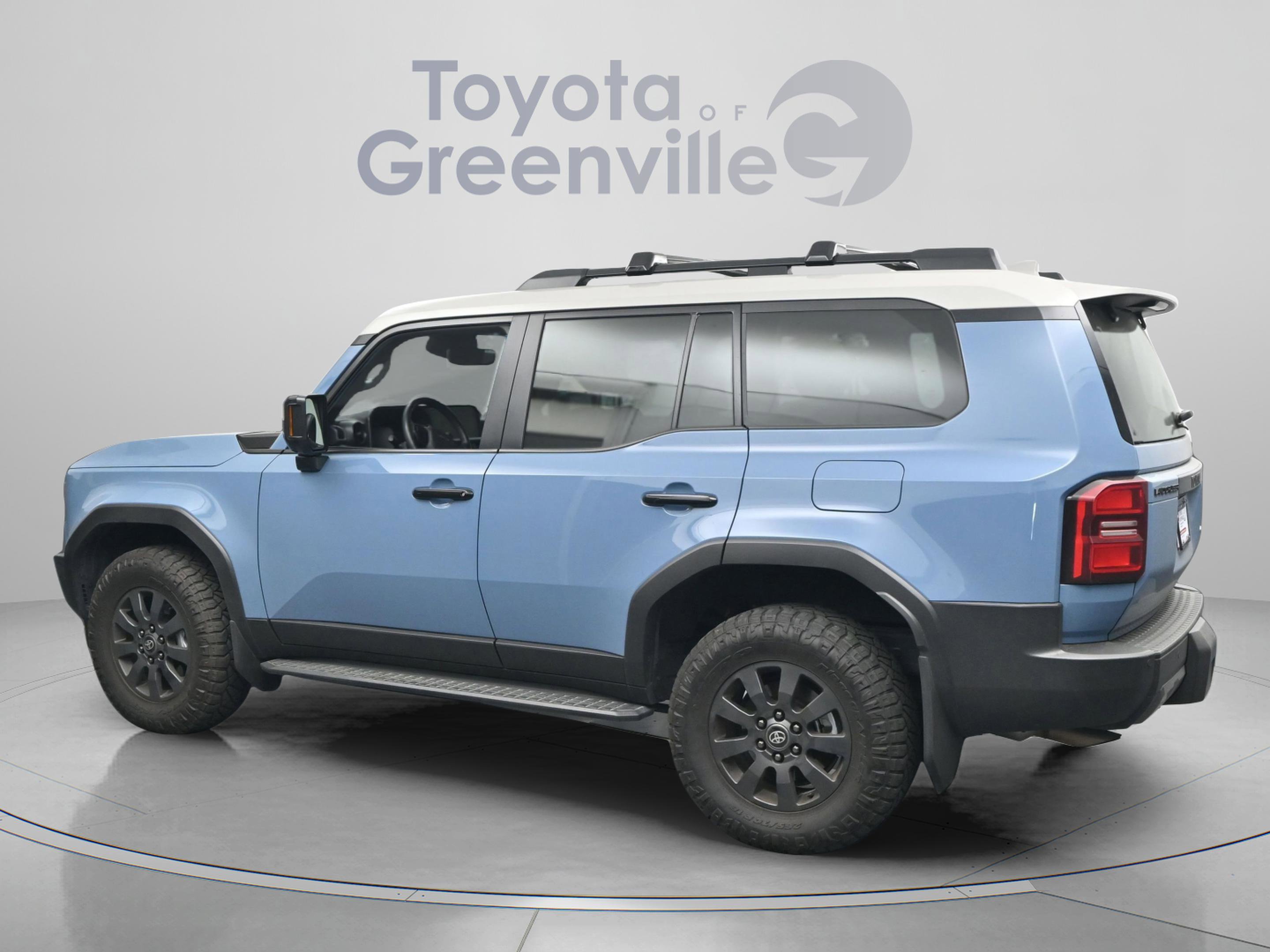 Certified 2024 Toyota Land Cruiser image 6