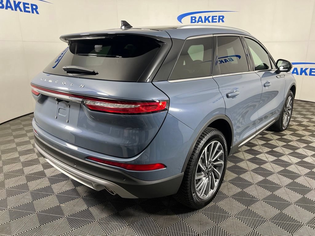 Used 2023 Lincoln Corsair Reserve w/ Equipment Group 201A AWD/4WD image 6