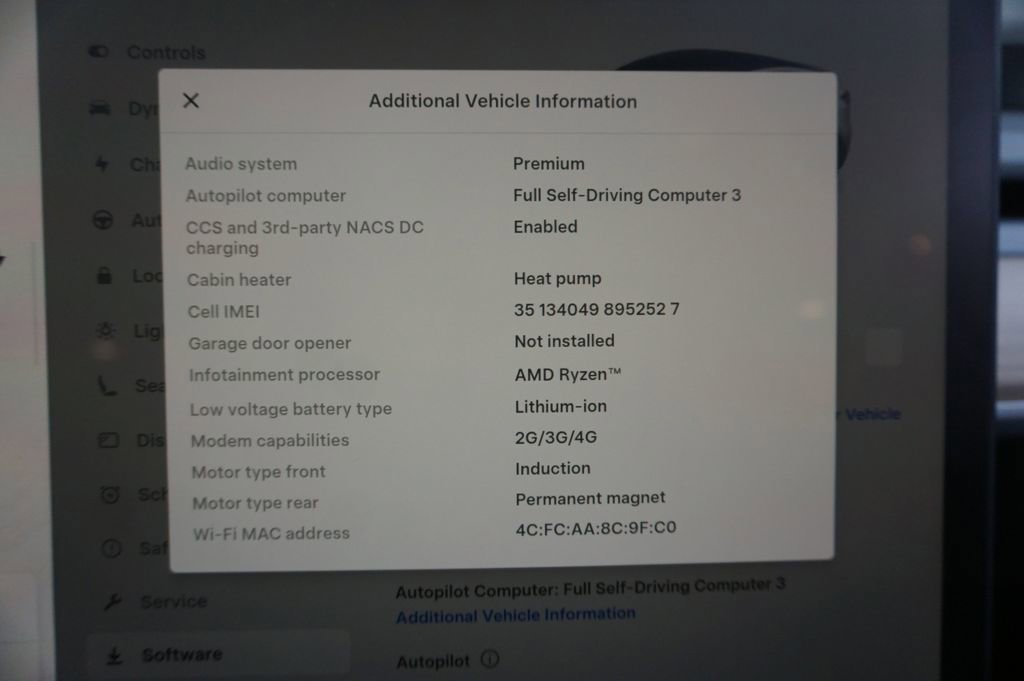 Used 2023 Tesla Model Y Long Range image 11