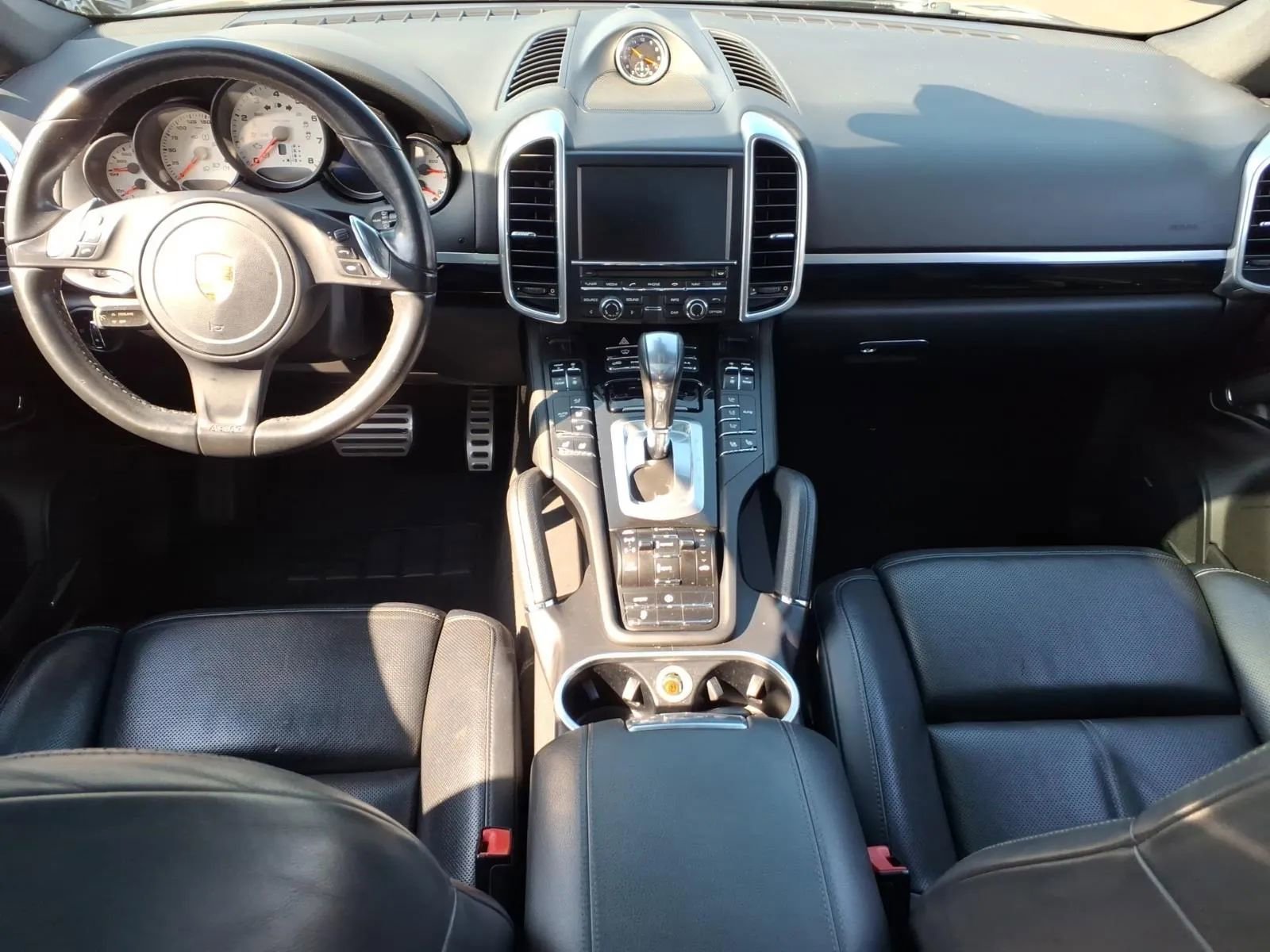 Used 2014 Porsche Cayenne S AWD/4WD image 22