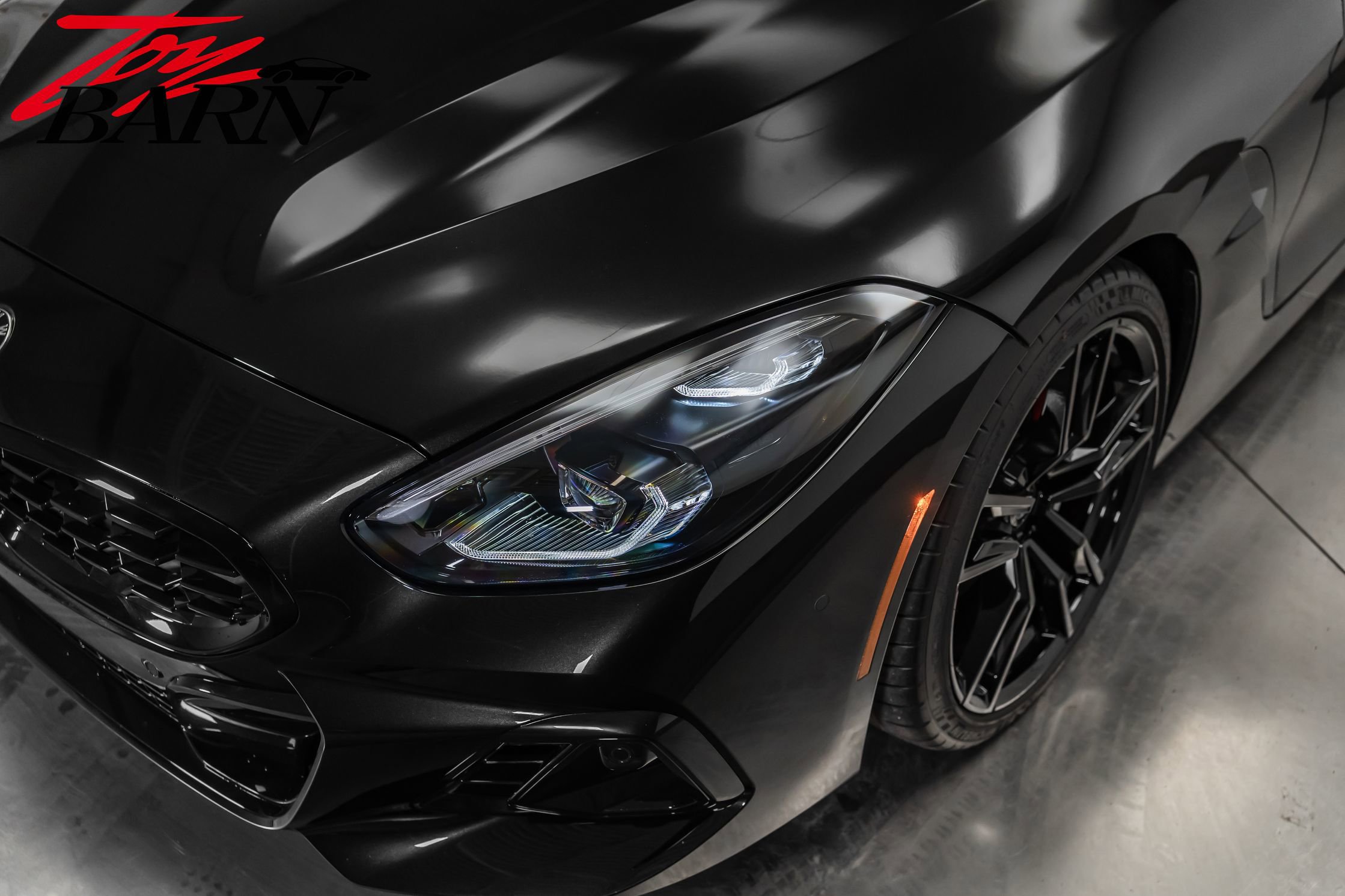 Used 2025 BMW Z4 M40i w/ Edition image 19