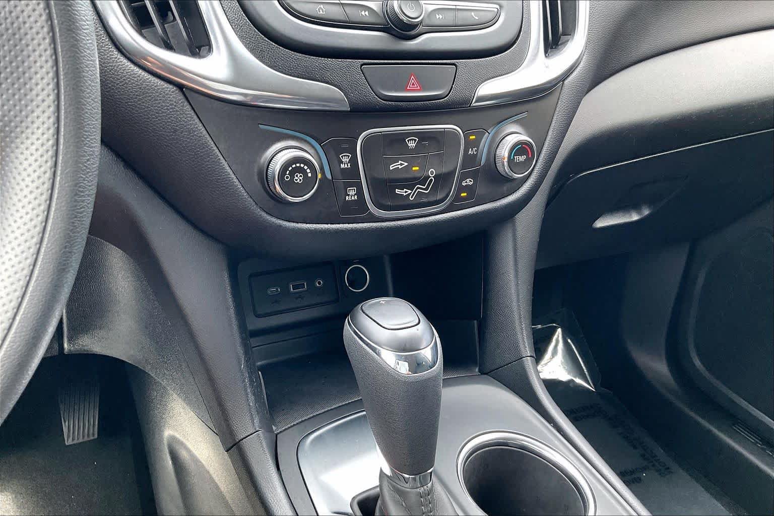 Used 2019 Chevrolet Equinox LT FWD image 31