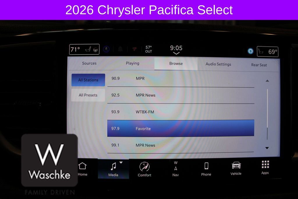 New 2026 Chrysler Pacifica Select image 42