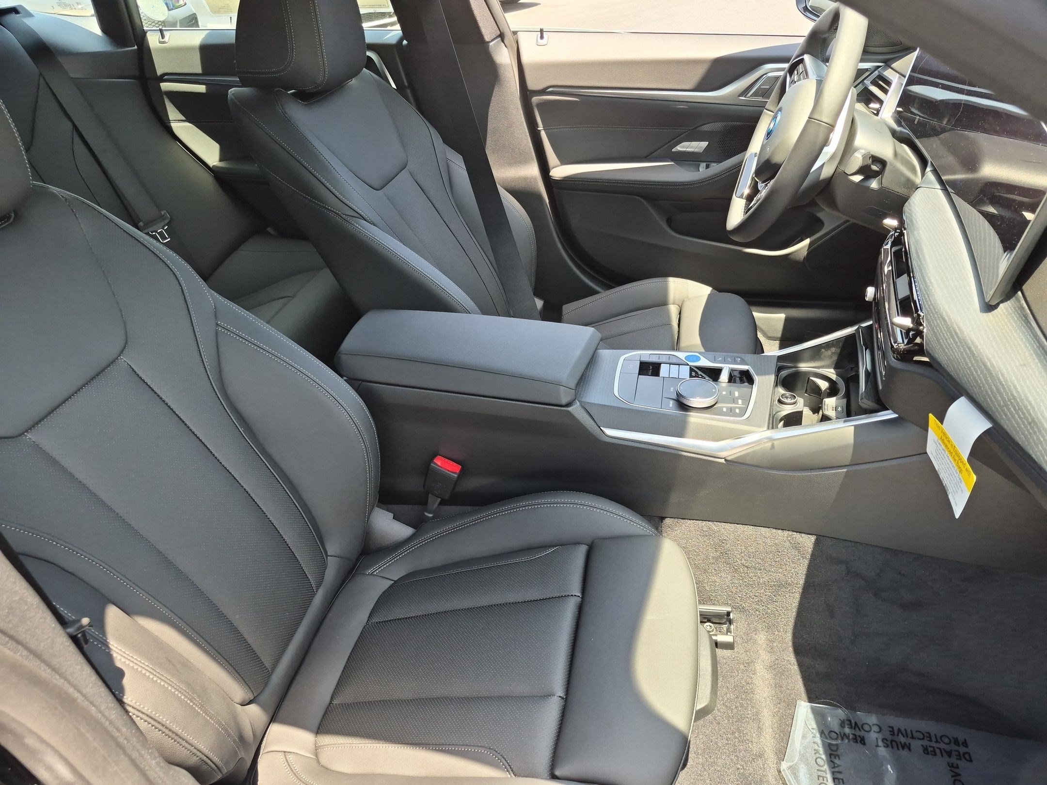 New 2026 BMW i4 eDrive40 w/ Parking Assistance Package RWD image 34