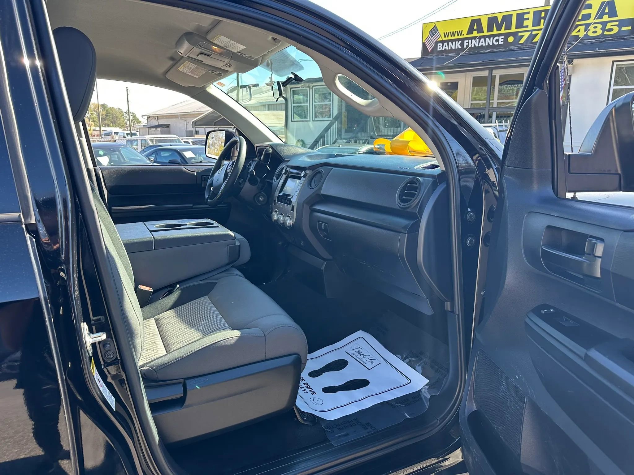 Used 2016 Toyota Tundra SR w/ Tow Package image 11