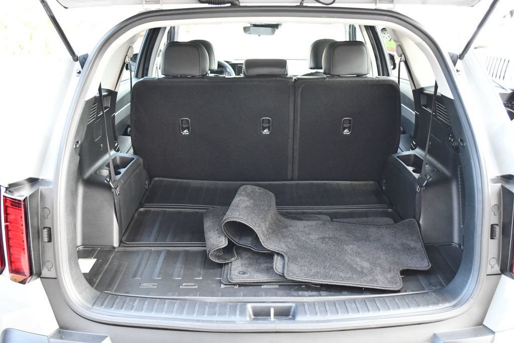 Used 2022 Kia Sorento S w/ Panoramic Sunroof Package AWD/4WD image 49