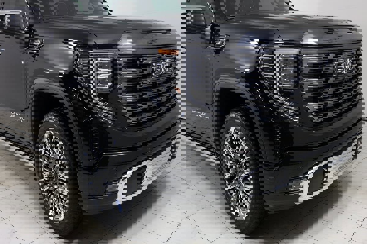 Used 2024 GMC Sierra 1500 Denali Ultimate image 37